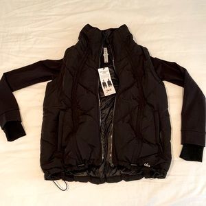 New Alo Cool Breaker Jacket